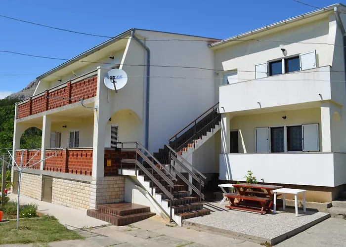 Apartments Aneva 1