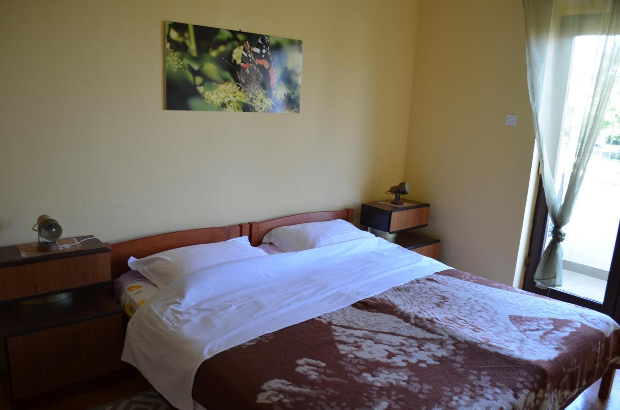 Aneva 1 Apartment
